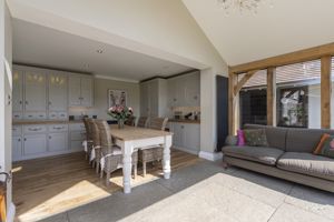 Photo 30- click for photo gallery